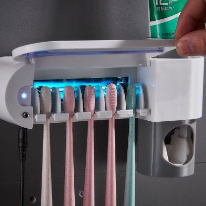 Toothbrush Holder With UV Sterilizer - Image 2